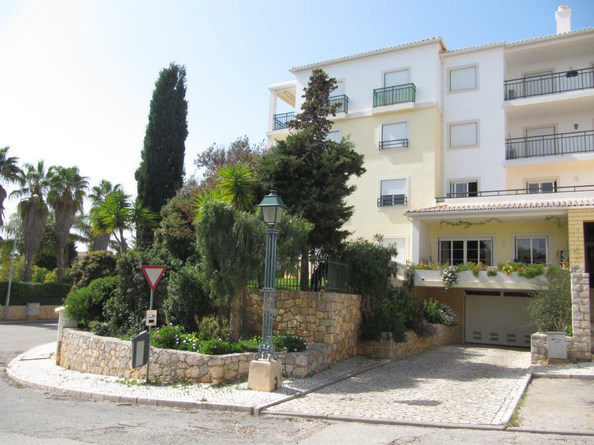 Апартаменты Apartamento Clube Do Vau Портиман Экстерьер фото